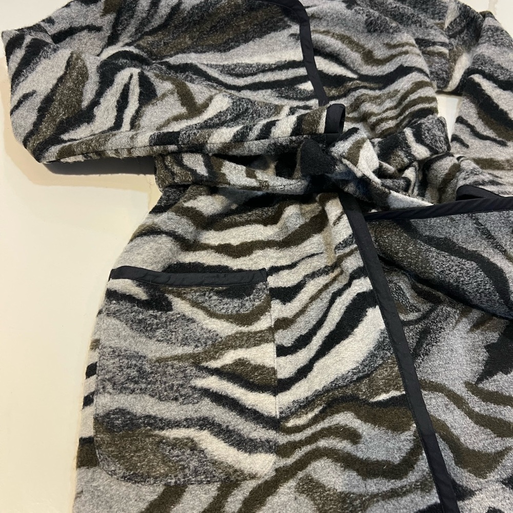 Stylish Zebra Print Women's Coat